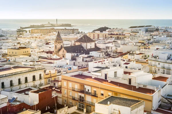 Cityscape of Cadiz surrounded by The Atlantic Ocean , Andalusia, — Stock Photo, Image