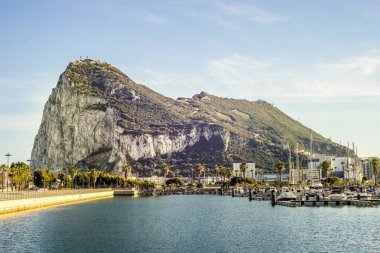 Cebelitarık Rock İspanya, İngiliz denizaşırı toprakları üzerinden görüldü