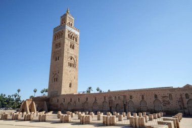 Fas 'ın Marakeş kentindeki 12. yüzyıldan kalma bir cami.