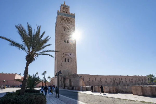 Mecset a 12. századból a marokkói Marrakech óvárosában — Stock Fotó