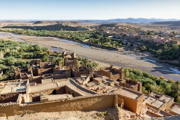 Panorámás kilátás agyagvárosra Ait Ben Haddou, Marokkó — Stock Fotó