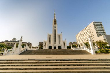 Maputo Katedrali Maputo, Mozambik 'in kalbindeki Independence Meydanı' nda.