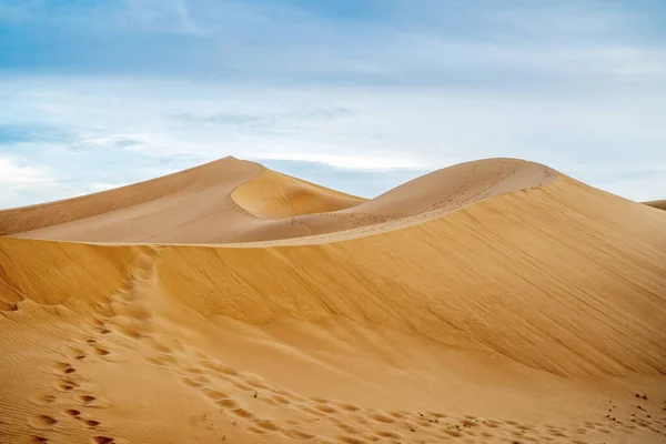 Viele Fußabdrücke Auf Sanddünen Der Sahara Marokko Afrika — Stockfoto