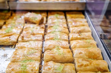 Agadir, Afrika 'da Fas pazarında satılan lezzetli tatlı baklava.