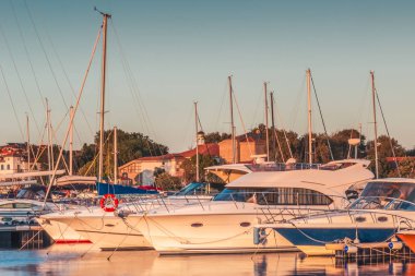 Sozopol, Bulgaristan Limanı iskele yatlar.