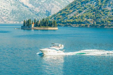 St. George Adası Kotor Koyu'ndaki Perast town, Karadağ yakınındaki.