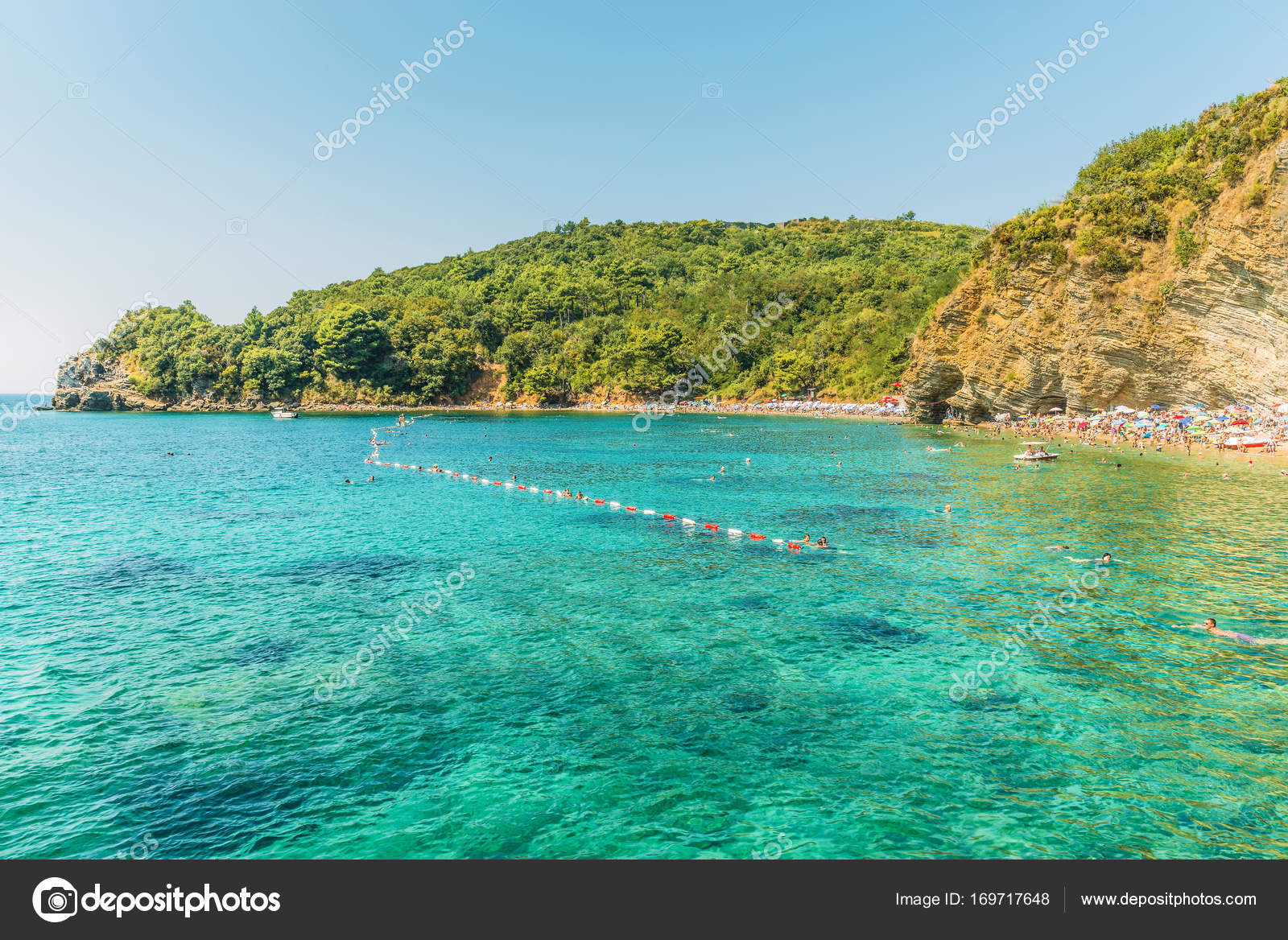 будва черногория 18 августа 2017 пляж могрен фрагмент в
