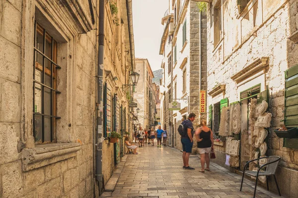 Kotor Montenegro Agosto 2017 Una Calle Del Casco Antiguo Kotor — Foto de Stock