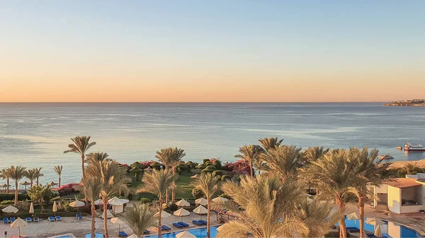 Zonnig Resort Strand Met Palmbomen Aan Rode Zee Kust Sharm — Stockfoto