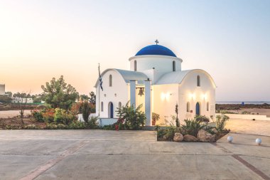 Kıbrıs Rum Kesimi 'nin Paphos kentindeki çok uluslu Aziz Niklas Kilisesi.