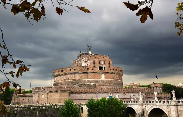 Schloss Sant Angelo Und Ponte Sant Angelo Mit Seinen Engelsstatuen — Stockfoto