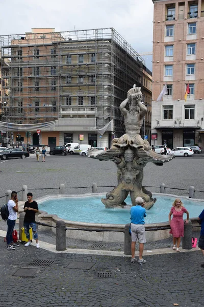 Fontana Del Tritone Palazzo Margherita Πηγή Tritone Στην Piazza Barberini — Φωτογραφία Αρχείου