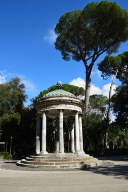 Tempio di Diana Roma, İtalya 'daki Villa Borghese Parkı' nda.