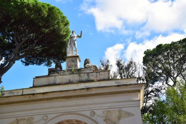 Roma, İtalya 'daki Villa Borghese Parkı' nda Arco Romano