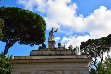 Roma, İtalya 'daki Villa Borghese Parkı' nda Arco Romano