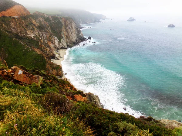 Côte Californie Avec Ses Falaises Hautes Dentelées Route Excursion Autoroute — Photo