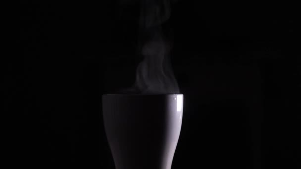 Steam White Cup Boiling Water Trickle Steam Rises Cup Hot — Stockvideo