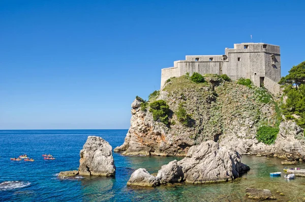 Součástí pevnosti Bokar do dubrovnického starého města — Stock fotografie