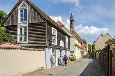 Neuruppin, Almanya eski binalar ile sokak Siechenstrasse
