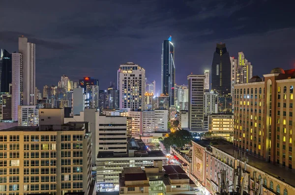 Skyline z Panama City w nocy Zdjęcie Stockowe