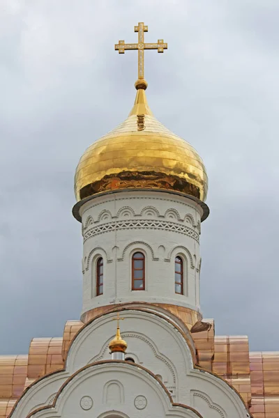 Gilded Dome Cross Orthodox Church Sky Clouds — Stock Photo, Image