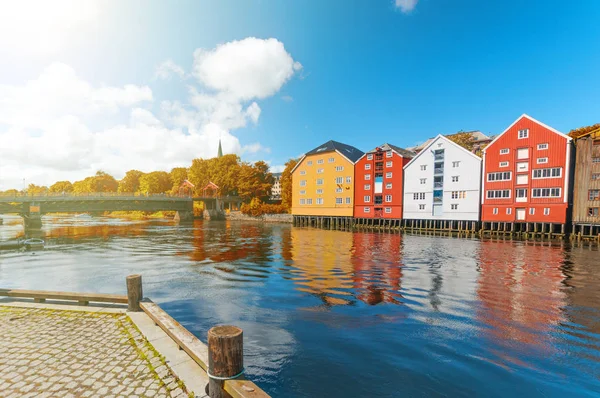 Blick auf drei Hauptsehenswürdigkeiten trondheim, Norwegen — Stockfoto
