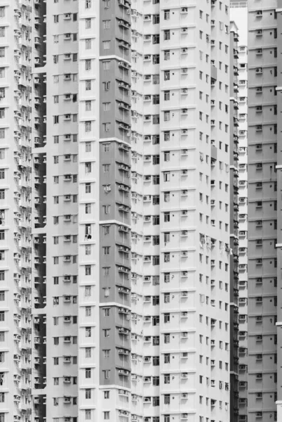 Extérieur d'un immeuble résidentiel de grande hauteur à Hong Kong — Photo