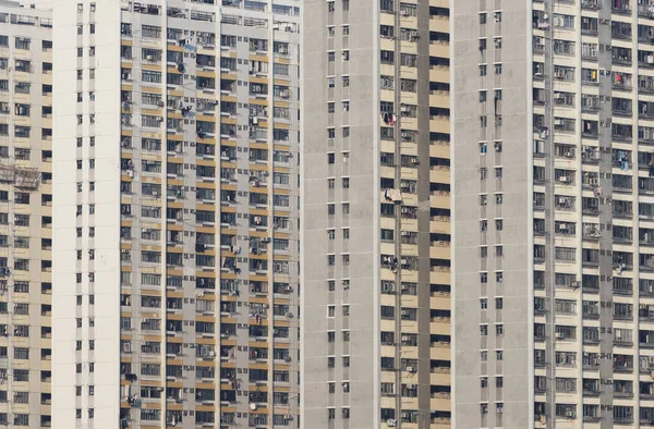 Edificio residenziale a grattacielo della proprietà pubblica nella città di Hong Kong — Foto Stock