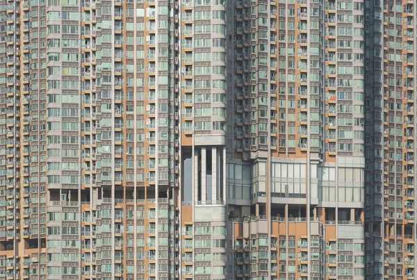 Exterior del edificio residencial de gran altura en la ciudad de Hong Kong — Foto de Stock