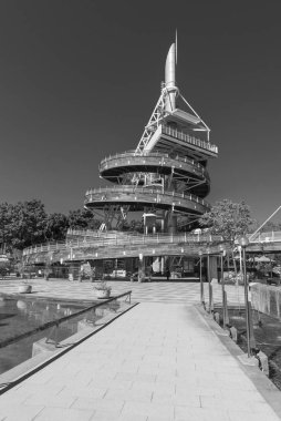 Hong Kong, Çin - 28 Kasım 2019: Hong Kong 'daki Tai Po Rıhtım Parkı Spiral Gözcü Kulesi 