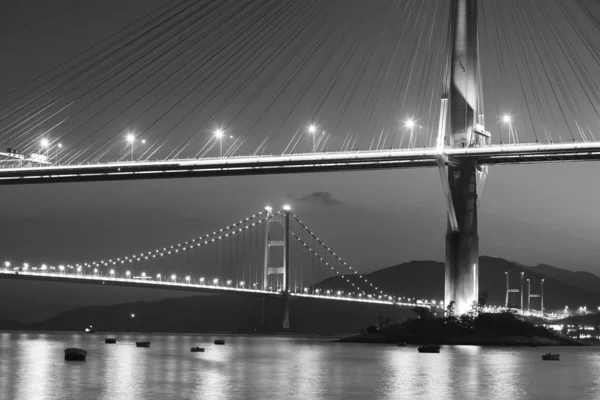 Γέφυρα Ting Kau και Γέφυρα Tsing Ma στο Χονγκ Κονγκ το σούρουπο — Φωτογραφία Αρχείου