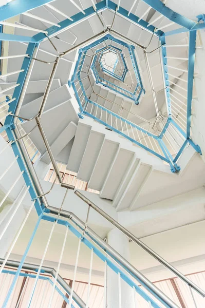Εσωτερική άποψη του Spiral Staircase — Φωτογραφία Αρχείου