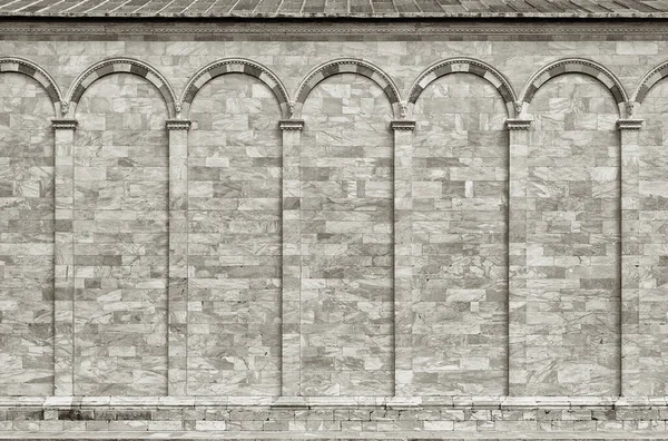 Klasyczny stary mur w Pizie, Toskania, Włochy — Zdjęcie stockowe