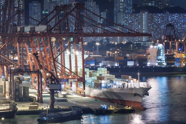 Port de fret à Hong Kong — Photo