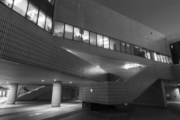 Exterior Edifício Moderno Noite — Fotografia de Stock