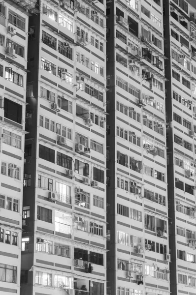 Façade Bâtiment Résidentiel Grande Hauteur Dans Ville Hong Kong Nuit — Photo