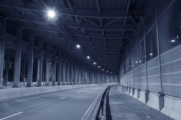 Leerer Tunnel Dunkeln Hintergrund Des Verkehrswesens — Stockfoto