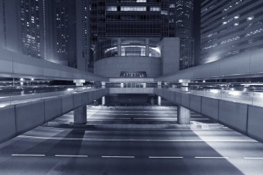 Modern ofis Hong Kong şehir bölgesindeydi geceleri dış