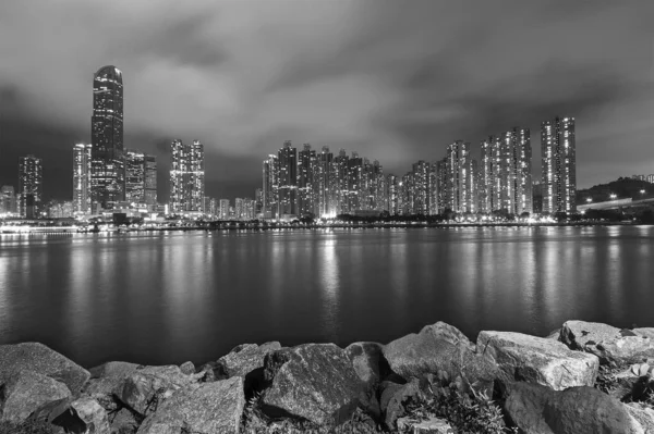 夜の香港港のパノラマビュー — ストック写真
