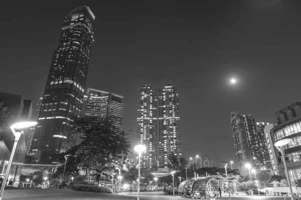 Arranha Céu Moderno Edifício Residencial Arranha Céus Cidade Hong Kong — Fotografia de Stock