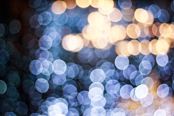 Fond de Noël avec des lumières bokeh naturelles — Photo