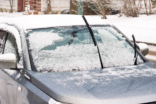 Car in snowdrift — Stock Photo, Image