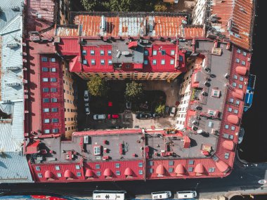 Aerialphoto şehir merkezi, eski evler, bahçeler. St. Petersburg, Rusya. Düz