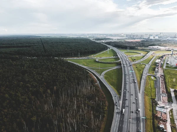 Aerialphoto highway, interchange, car, forest. Saint Petersburg, Russia — Stock Photo, Image