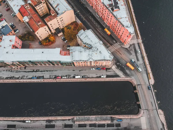 Letecký pohled na kanál Griboyedov, střechy historických domů v centru města. Petrohrad, Rusko — Stock fotografie