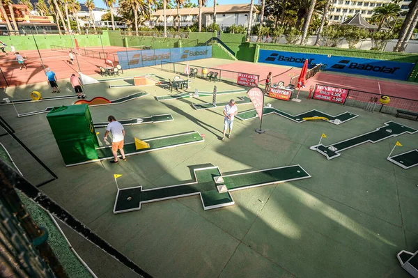 Mini Golf Saja Dengan Pemain 2020 Tenerife Kepulauan Canary — Stok Foto