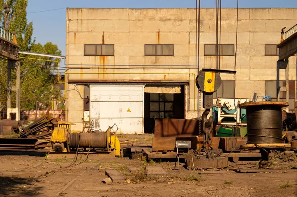 Producción Vieja Fábrica Equipo Fabricación Oxidado Instalación Industrial Antigua — Foto de Stock
