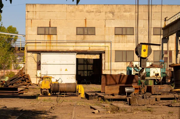 Producción Vieja Fábrica Equipo Fabricación Oxidado Instalación Industrial Antigua — Foto de Stock