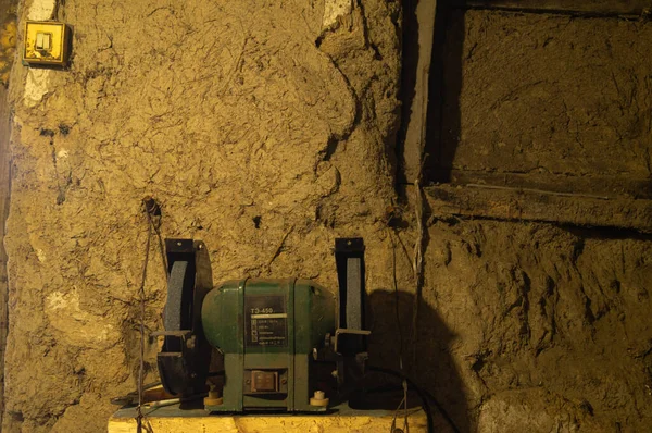 Antigua Choza Barro Pared Con Estuco Barro Antiguo Taller Máquina —  Fotos de Stock