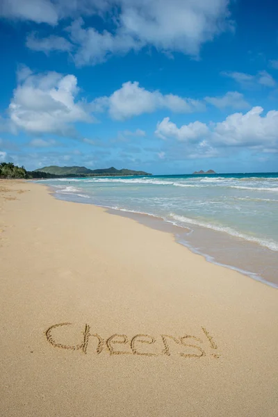 Cheers Written Sand Waimanalo Beach Hawaii Ocean Background — Stock fotografie